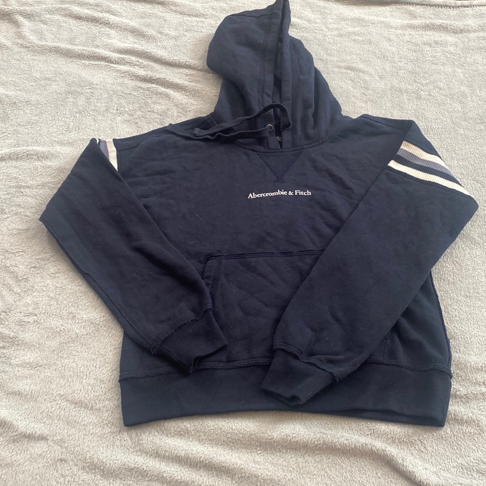 navy hoodie with stripes